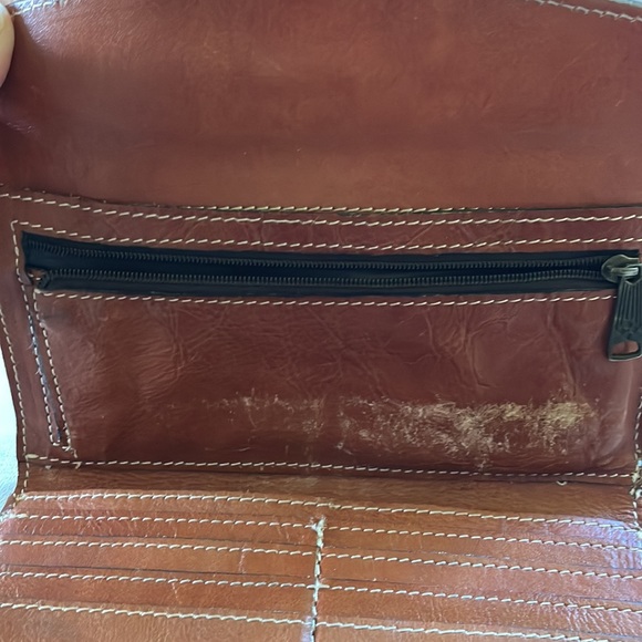 Patricia Nash long floral leather wallet - Picture 6 of 6